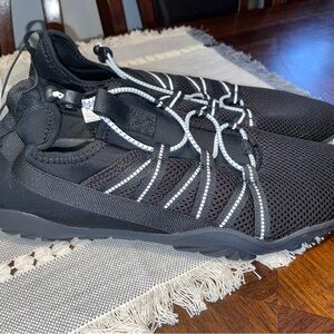 New size 11 mens all in motion swim shoes with hard bottoms